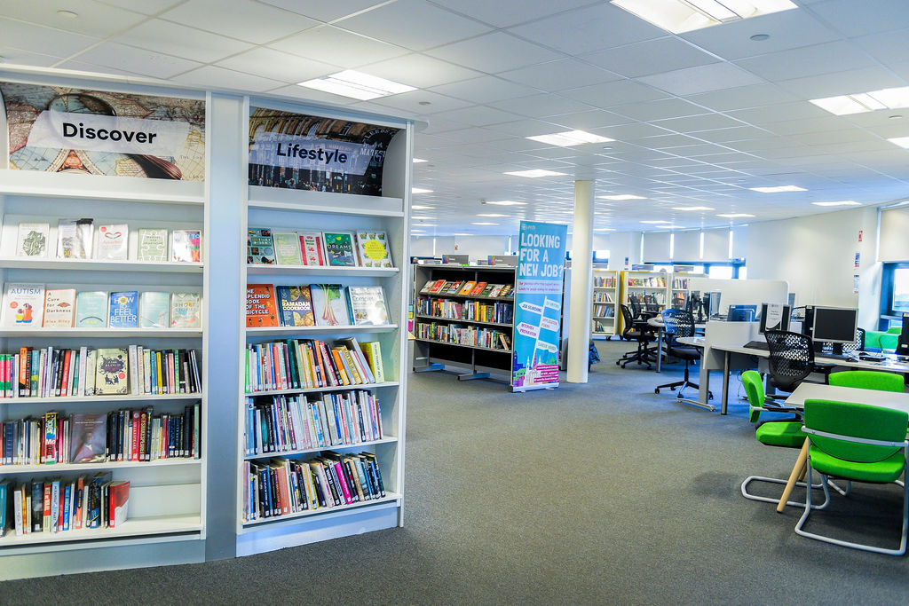 Holt Park Community Hub and Library | Leeds Inspired