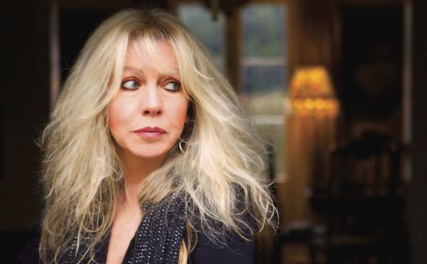 A headshot of Judie Tzuke.