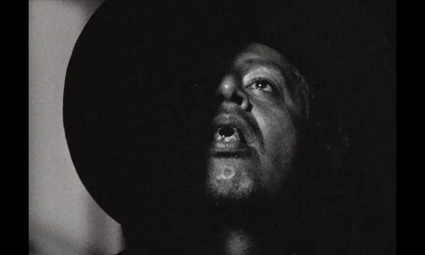 A still from the film "Punku"