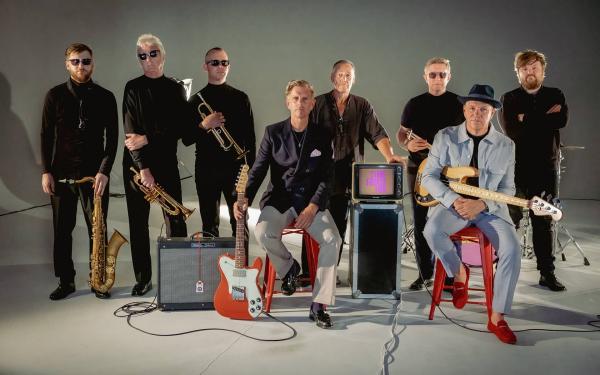 Portrait of the band