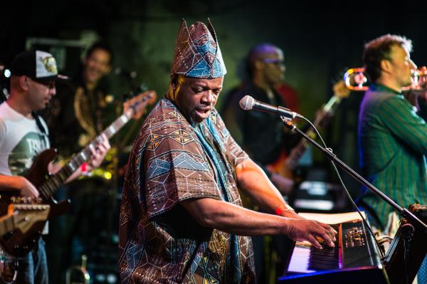 Dele Sosimi, UK afrobeat legend/keys player/bandleader/singer