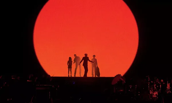 A still from "Pulp What Do You Do For An Encore?"