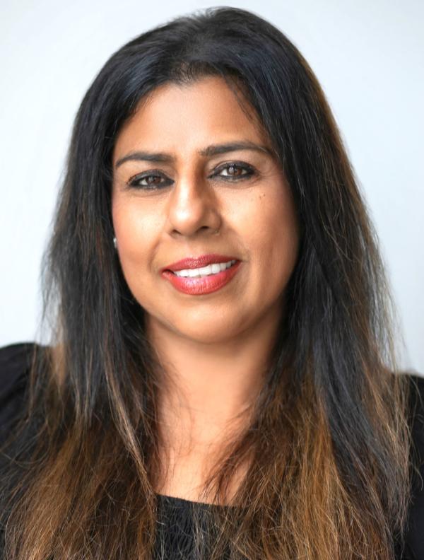 A photographic portrait of Salma Zaman