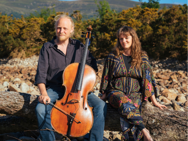 Press shot of Hannah James & Toby Kuhn.