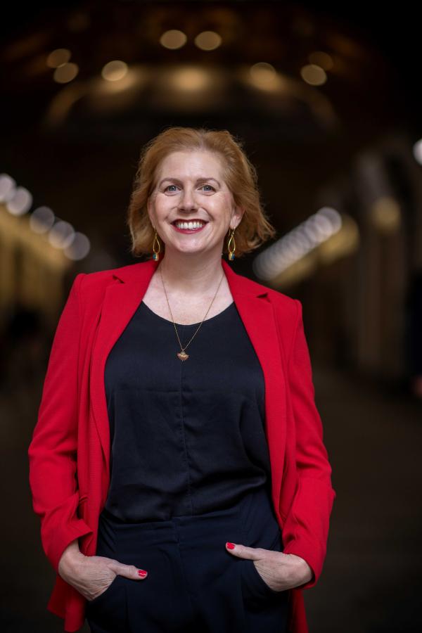 Author Clare Mackintosh