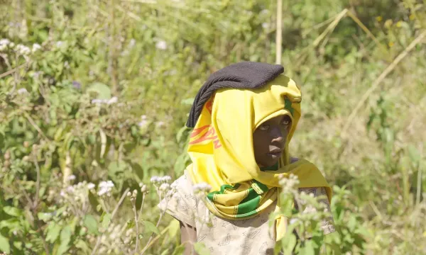 A still from the film "Amakki"