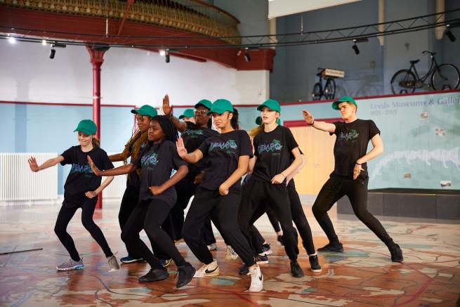 TEMPO streetdance group performing