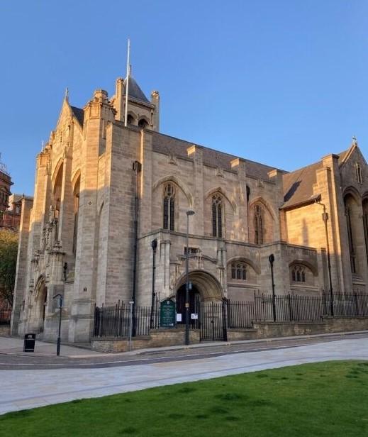 Guided Tours of Leeds Cathedral lasting about one hour.  Come and experience the beauty and peace of this fine Arts and Crafts design Cathedral Church in the heart of the City of Leeds.