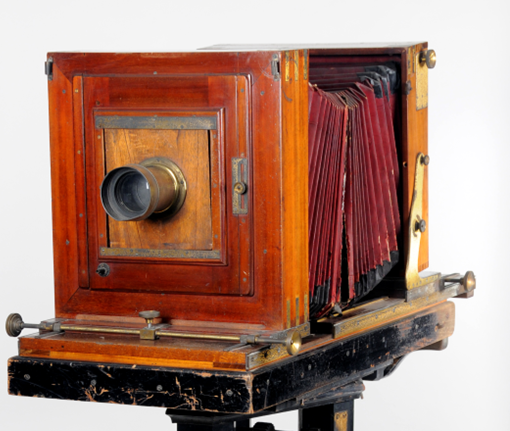 Wooden Victorian studio camera  