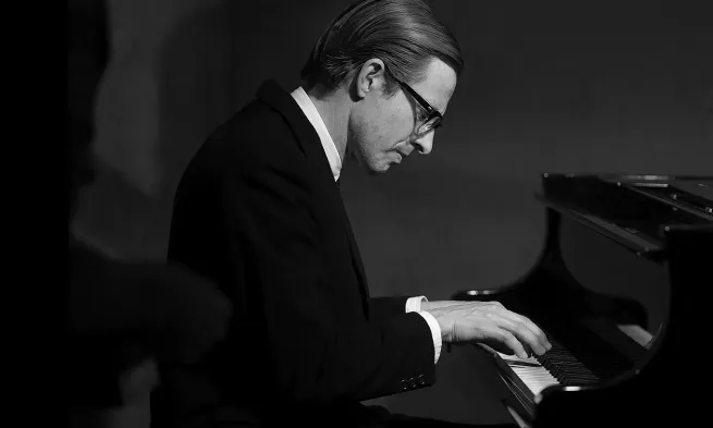 A still from "Everybody Digs Bill Evans"