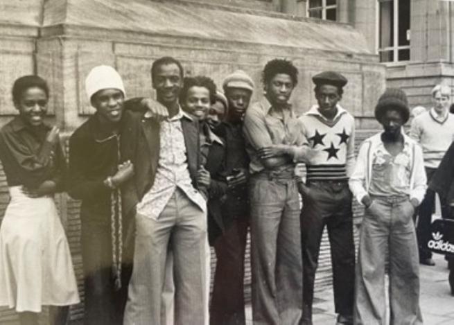 Bonfire Night Trial defendants and friends outside Leeds Town Hall, 1976.  © Max Farrar