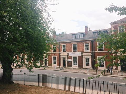 Swarthmore is a centre for lifelong learning, community projects and family learning sessions as well as the courses and activities. Their main aim is to encourage people who want to learn but might not feel comfortable in more formal educational institutions. They work on a friendly, human scale, offering a confidential counselling service and learning support.