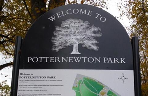 Potternewton Park is a popular park in the heart of Chapeltown, just 2 miles north east of Leeds city centre. It is just over 32 acres in size and has facilities for people of all ages.

Attractions and facilities:
Open parkland and flower beds
Bowling green
Tennis courts
Playground
Skate park
Basketball court
Giant chess board