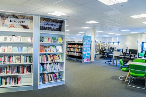 Holt Park Community Hub and Library
